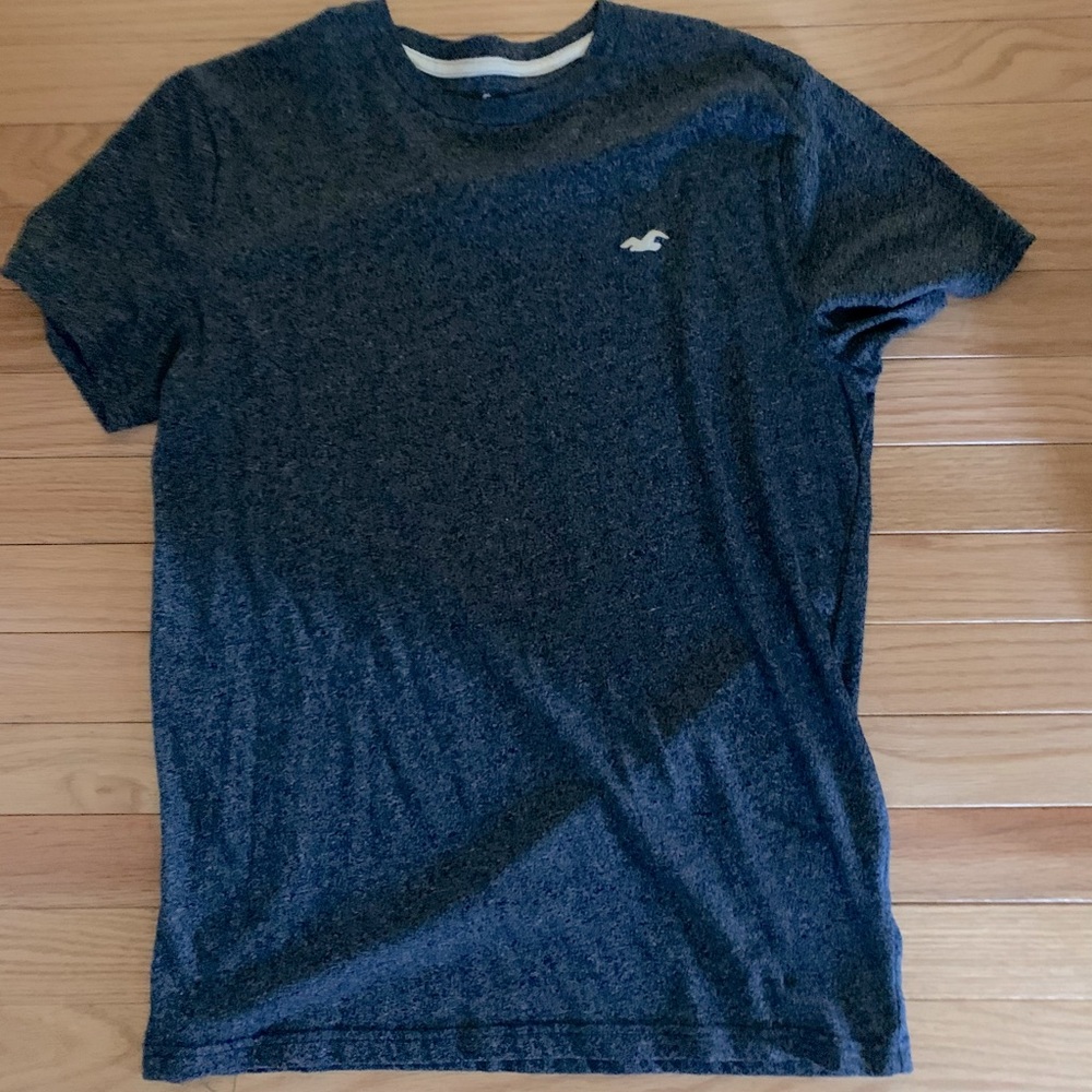 Hollister Must-Have Collection Men’s Medium Heather Navy Crew Neck T-Shirt